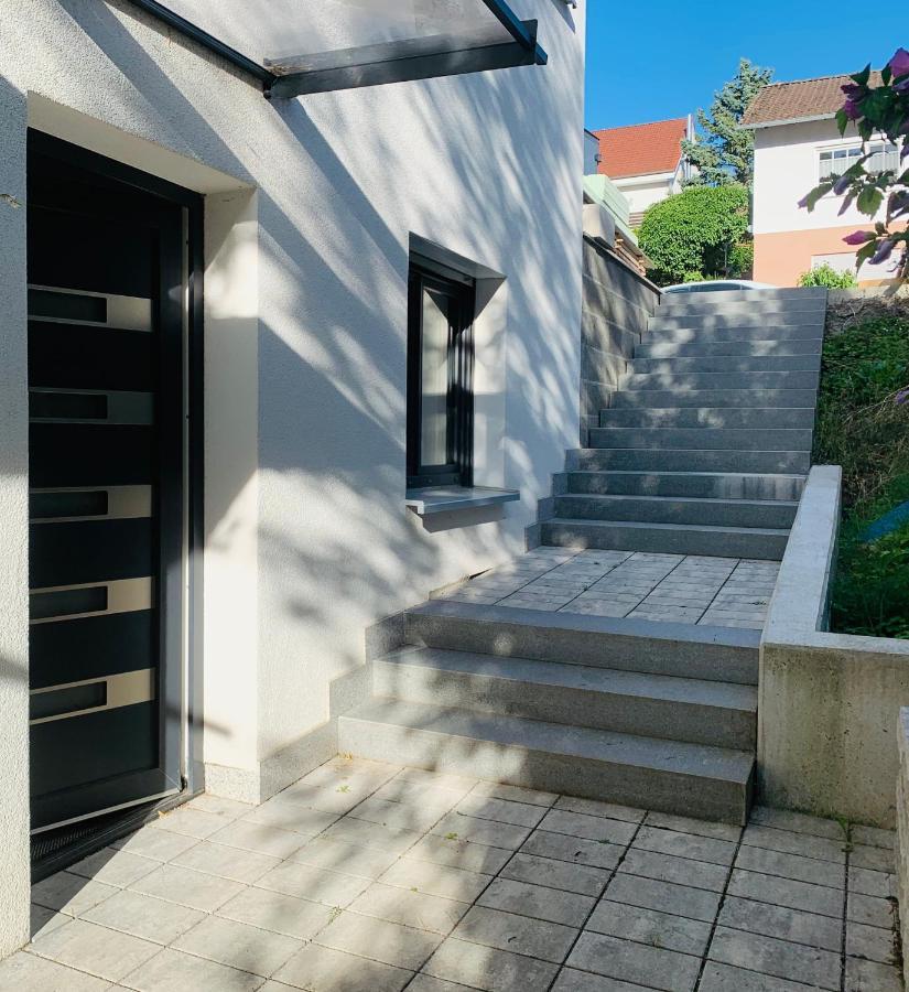 Firmen & Ferienwohnung Brecht 1 Waibstadt Экстерьер фото