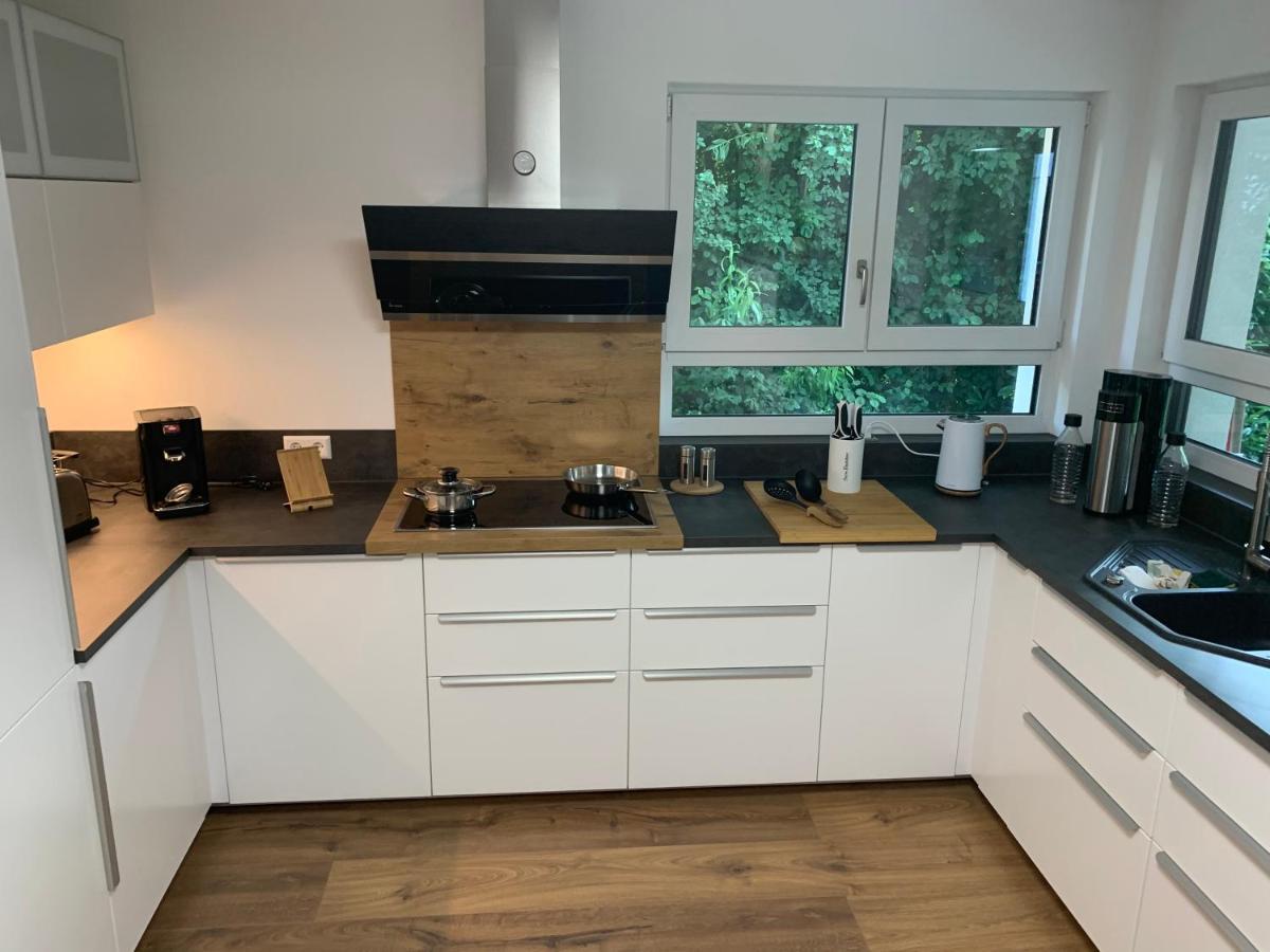 Firmen & Ferienwohnung Brecht 1 Waibstadt Экстерьер фото
