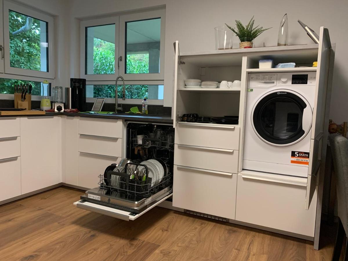 Firmen & Ferienwohnung Brecht 1 Waibstadt Экстерьер фото